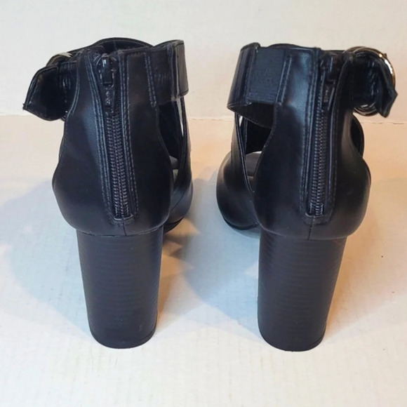 APT. 9 Black Peep Toe Block Heel Sandals - Picture 4 of 9